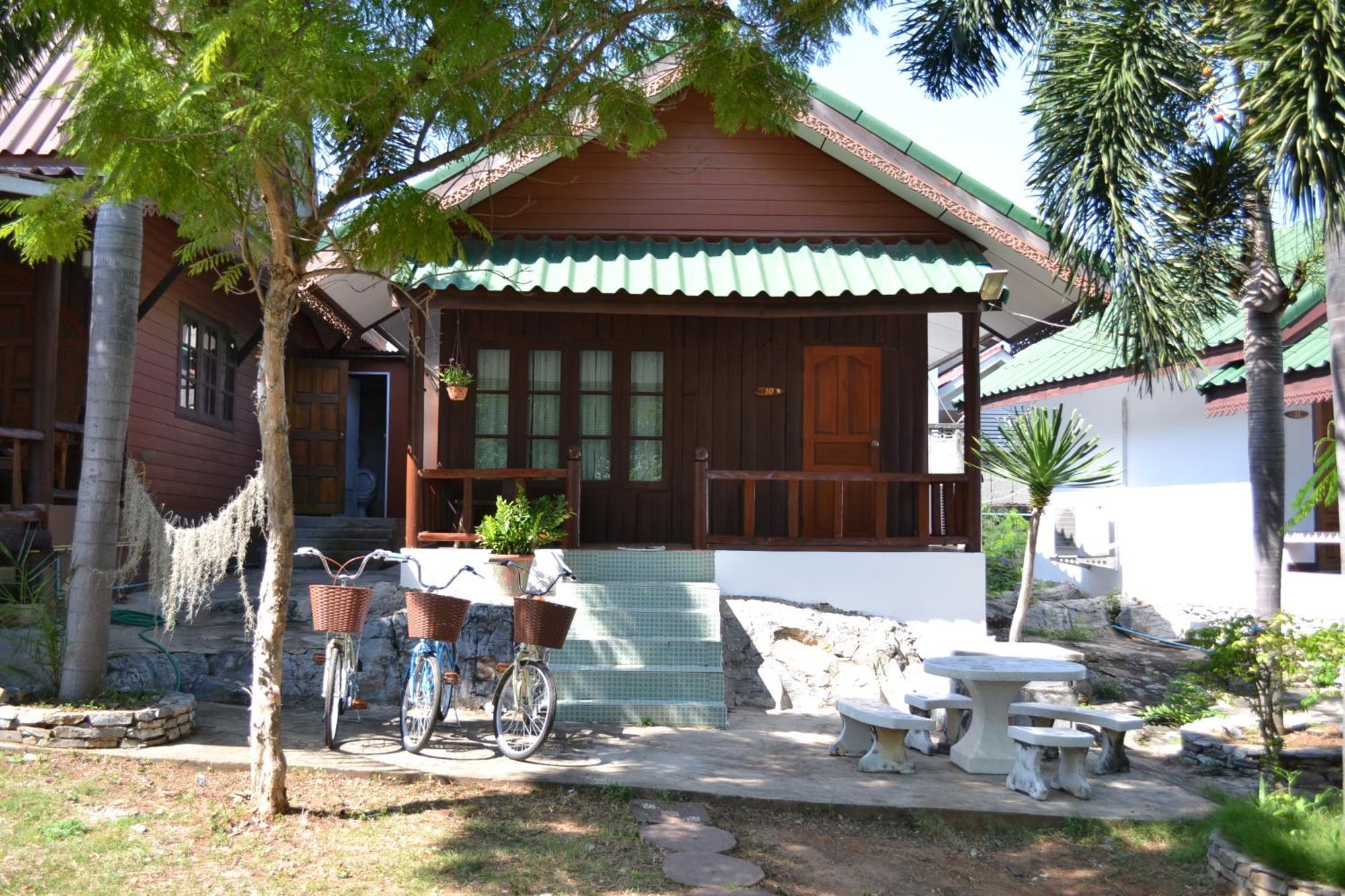 Benjaporn Bungalow Đảo Koh Si Chang Phòng bức ảnh