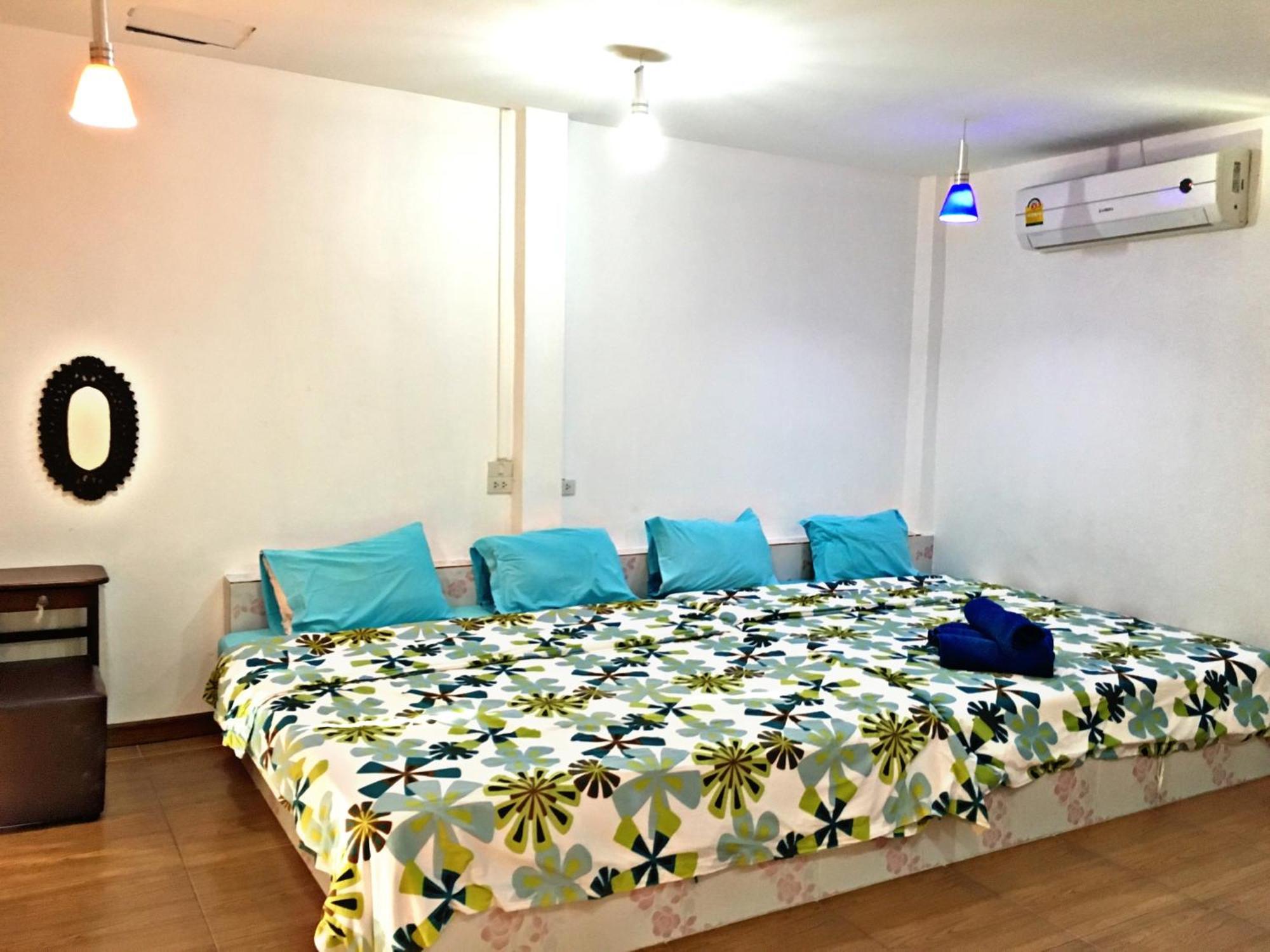 Benjaporn Bungalow Đảo Koh Si Chang Phòng bức ảnh