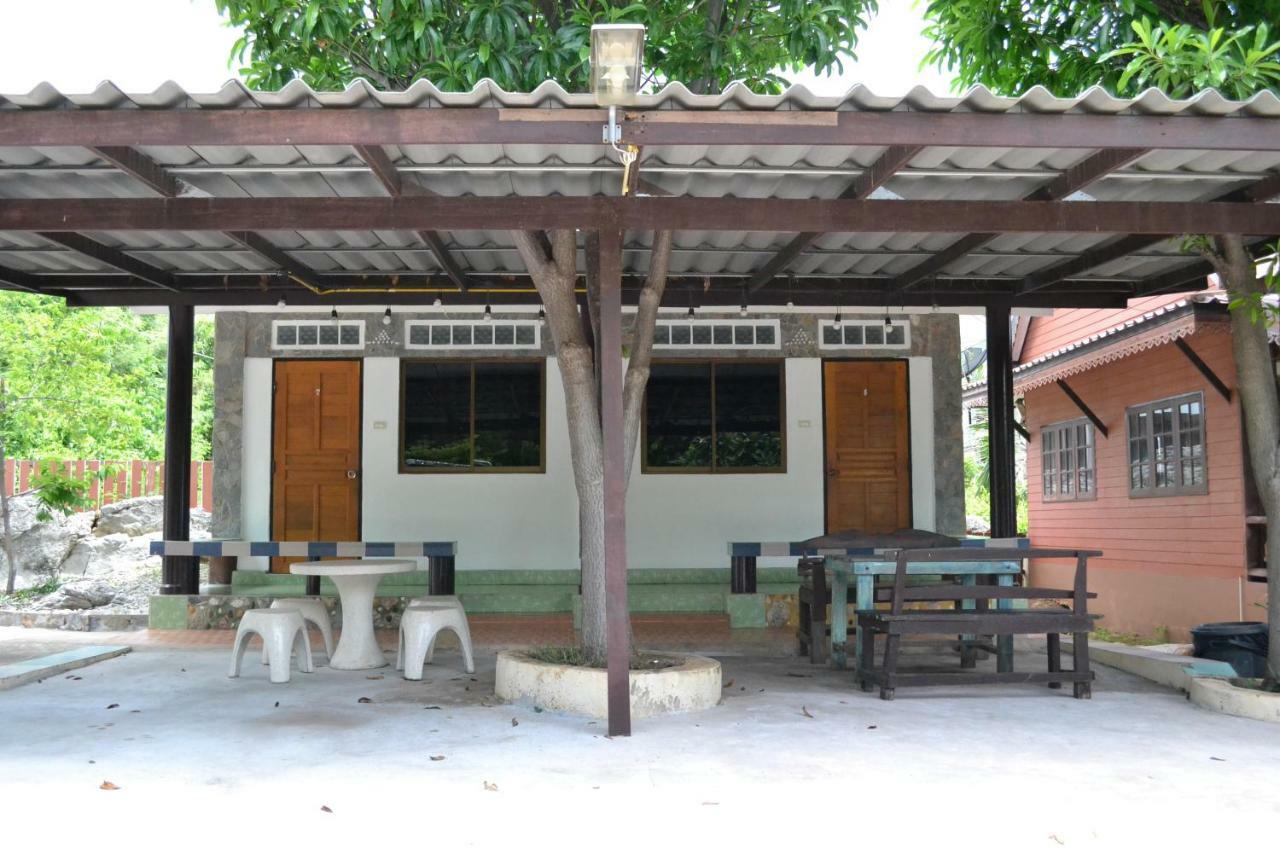Benjaporn Bungalow Đảo Koh Si Chang Ngoại thất bức ảnh